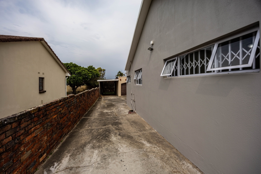 3 Bedroom Property for Sale in Gonubie Eastern Cape